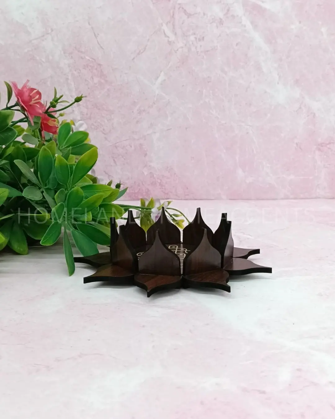 MDF Lotus Manai 