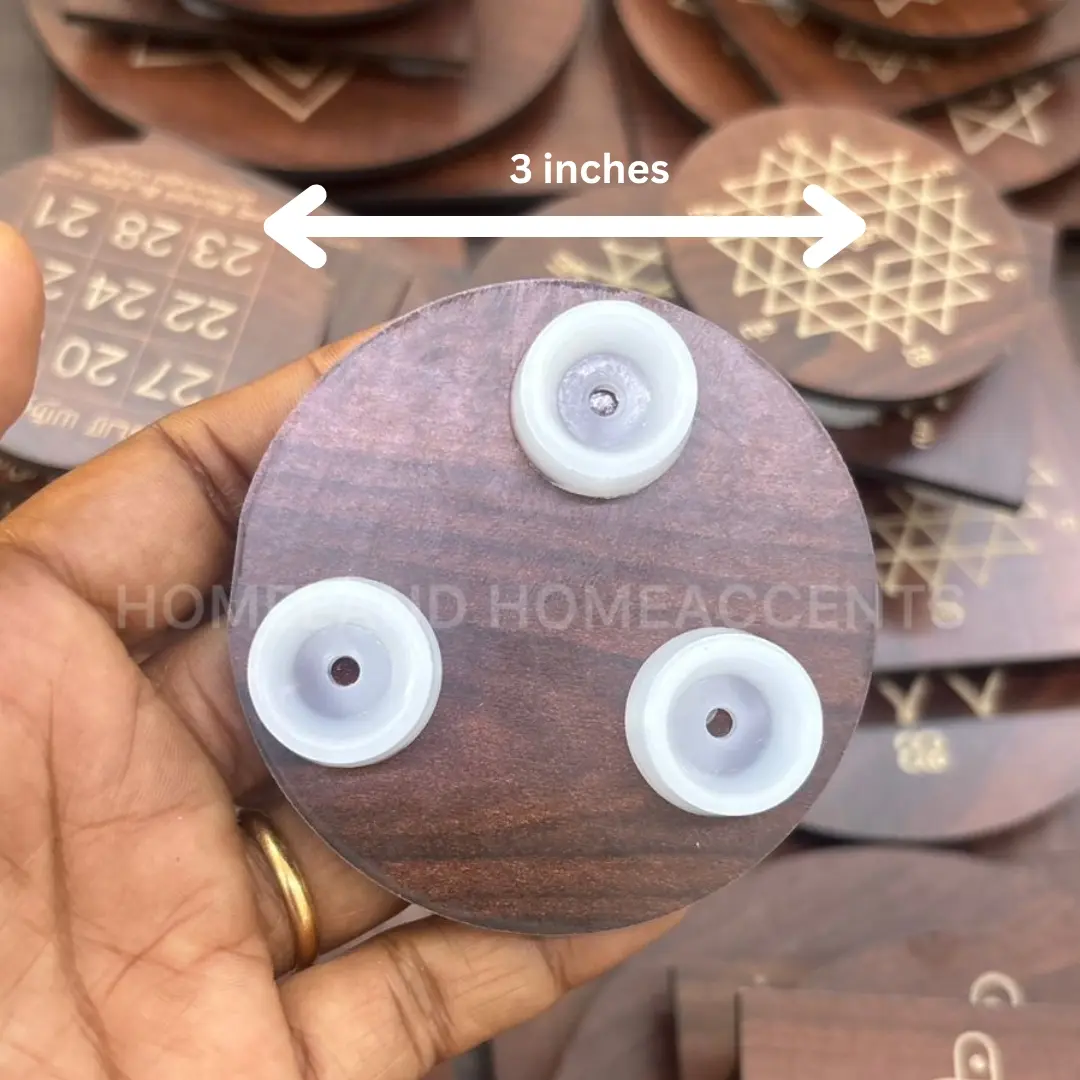 MDF Manai Palagai Round - Sikku Kolam Design
