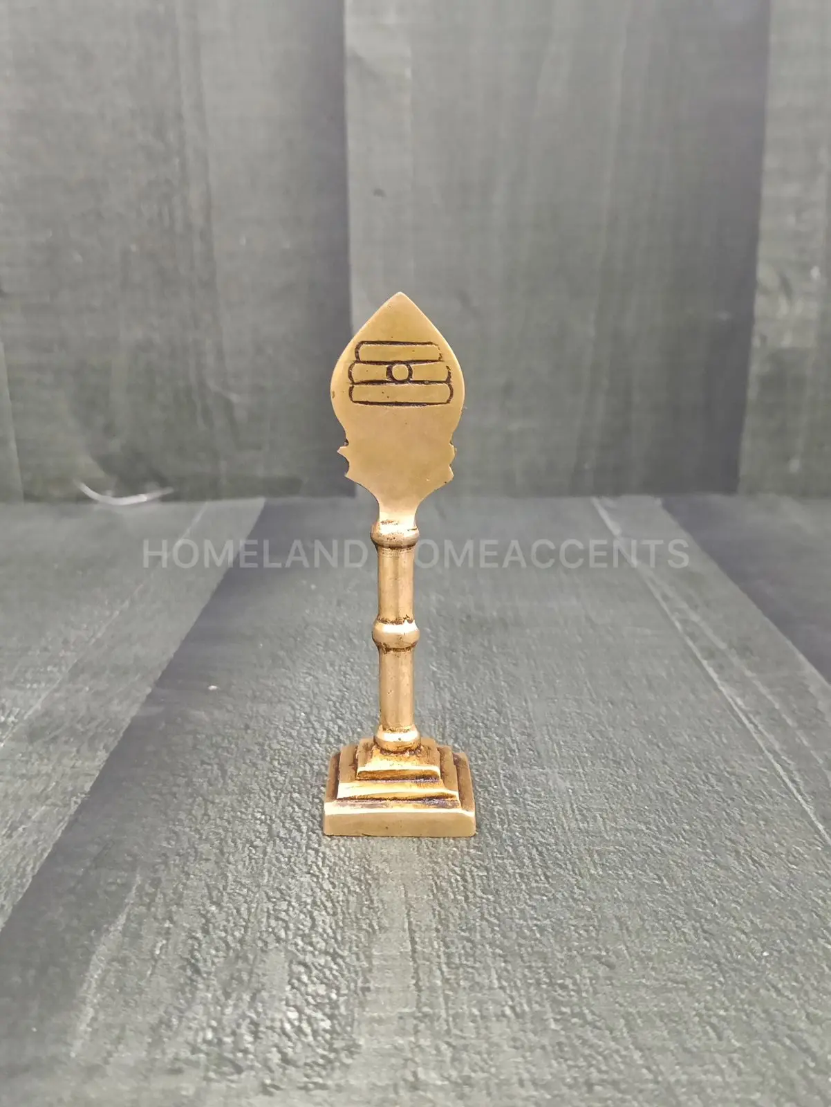 Murugan Vel Metal Mini Stand – 3.5 Inch (Gold Finish)