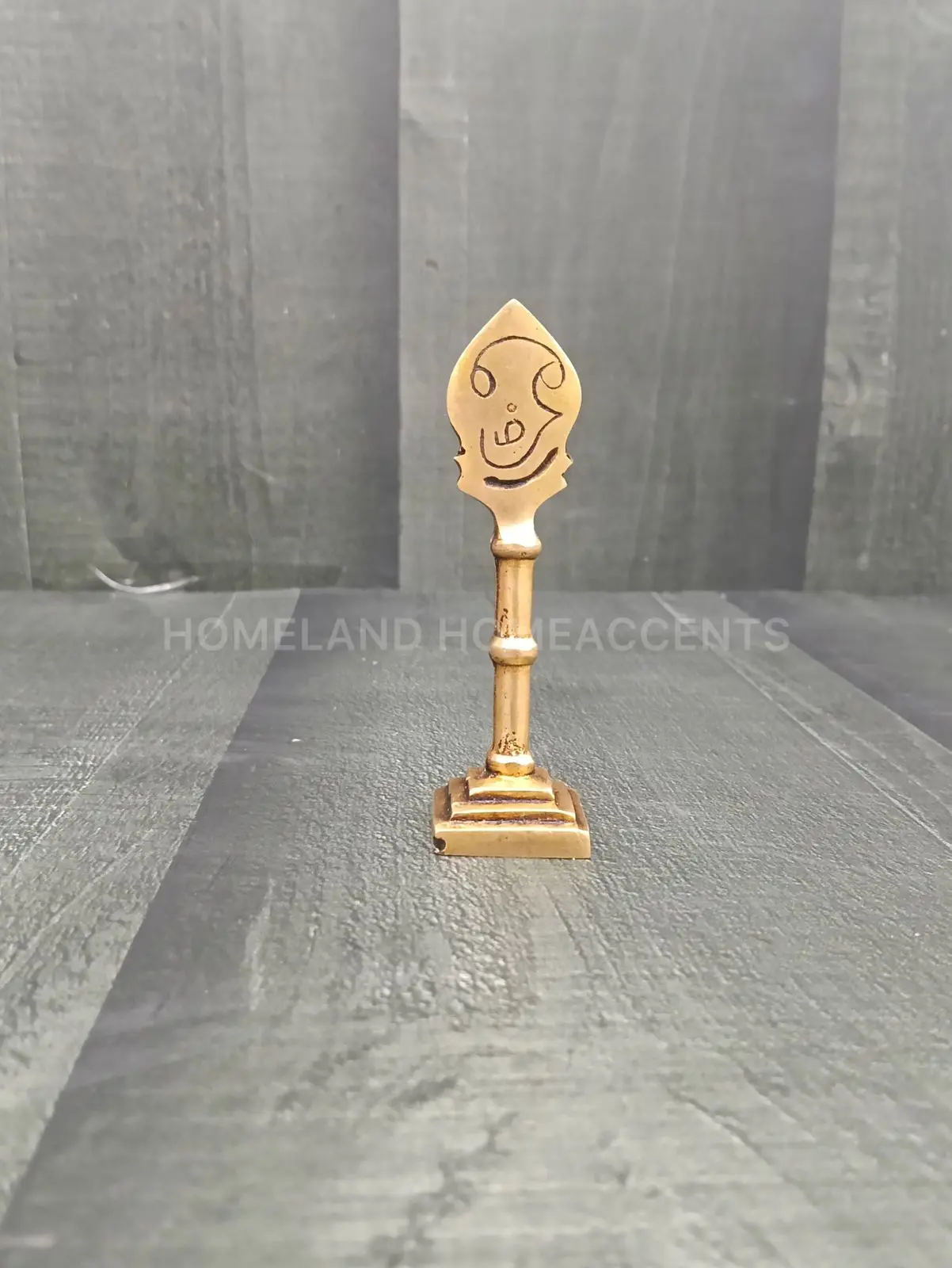 Murugan Vel Metal Mini Stand – 3.5 Inch (Gold Finish)