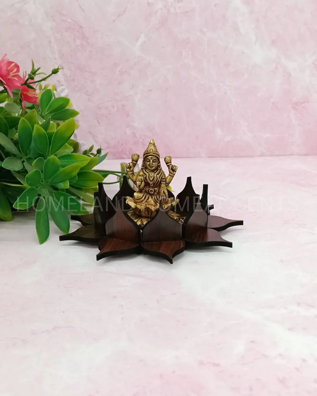 MDF Lotus Manai 