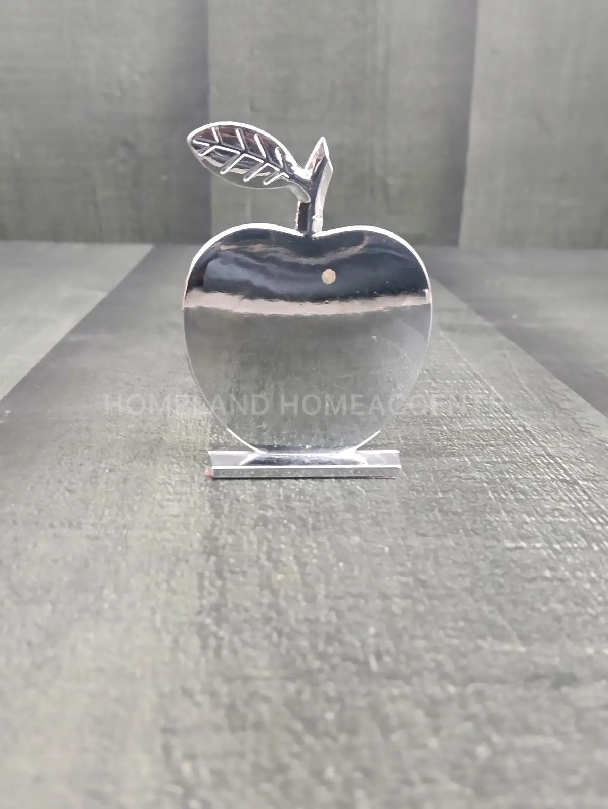 Murugan Apple Shape Metal Mini Photo Stand – 2.5 Inch