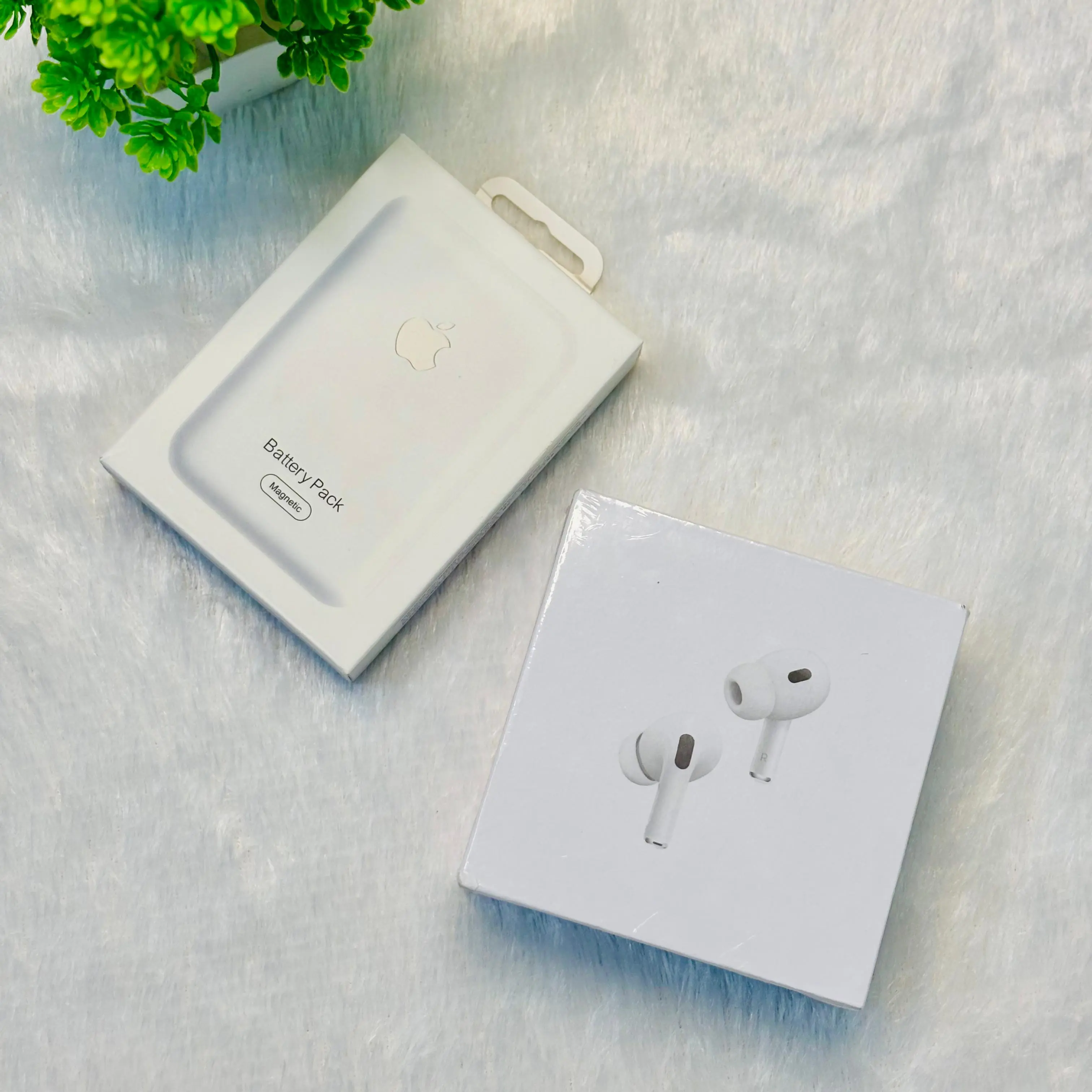 AIRPODS PRO-2 + MAG SAFE POWER BANK