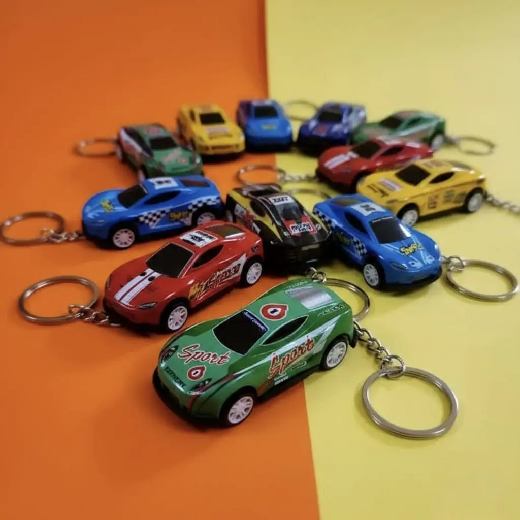 PULL BACK CAR KEYCHAIN (3-PIECES)