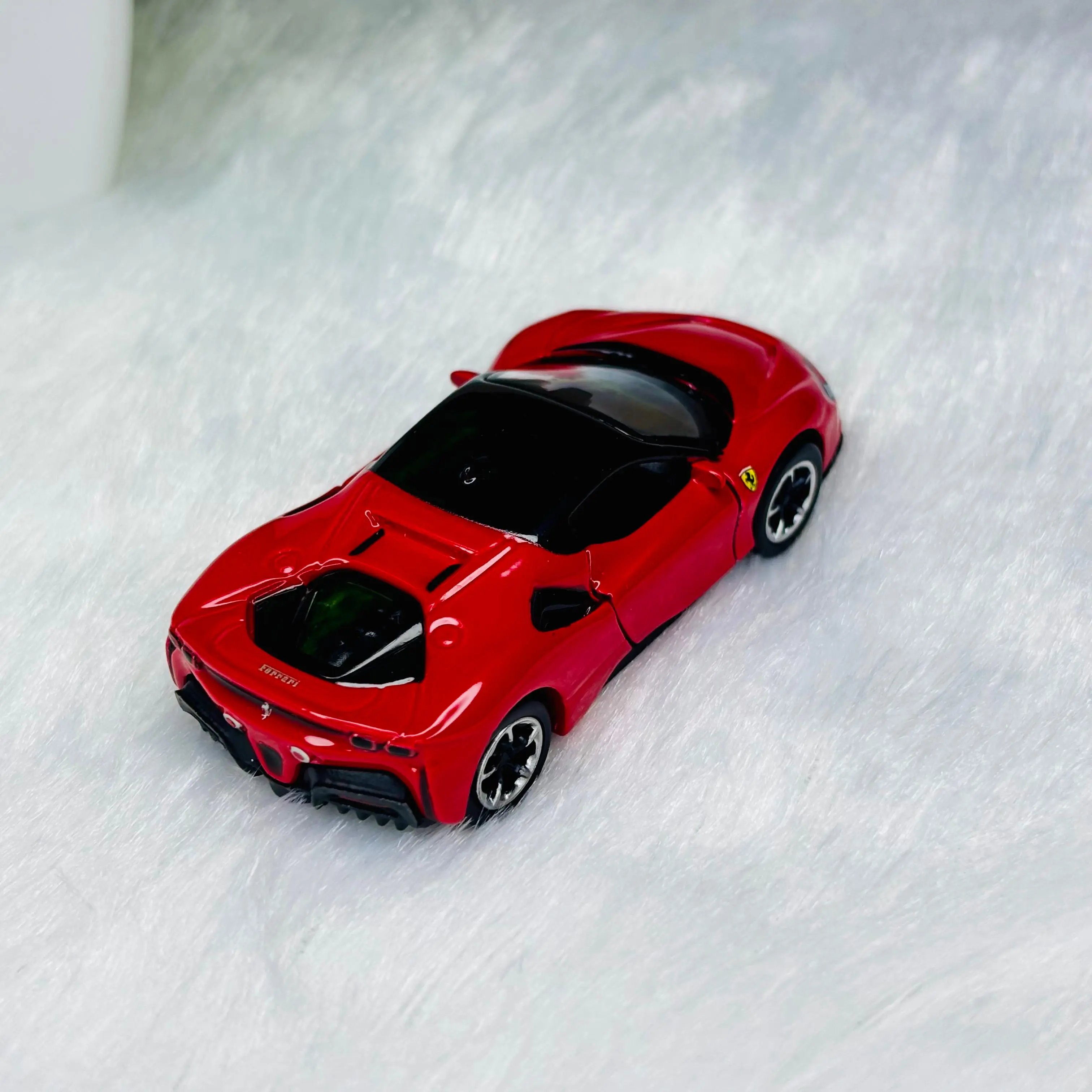 BURAGO FERRARI SF90 (DIE-CAST)