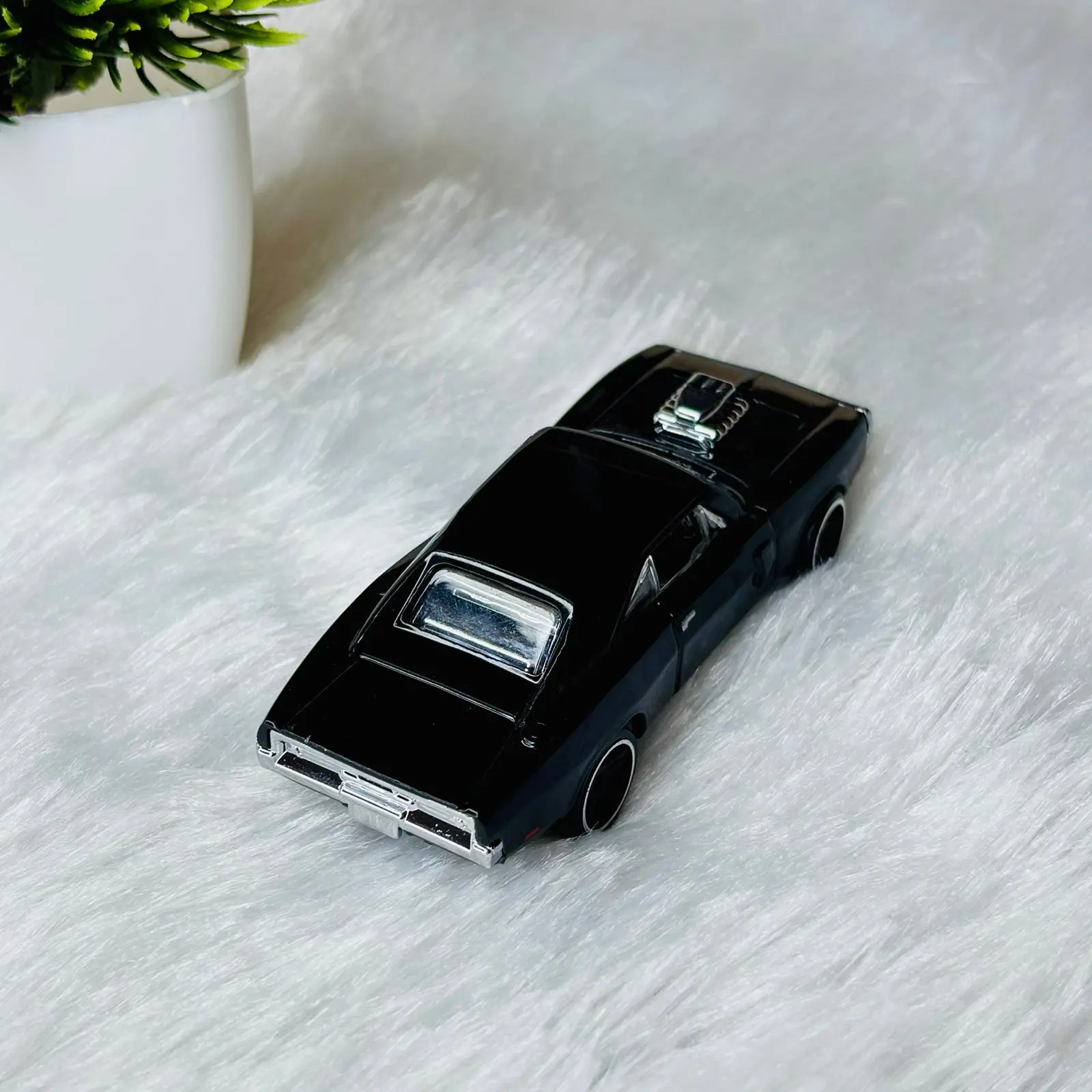 1970 DODGE CHARGER (DIE-CAST)